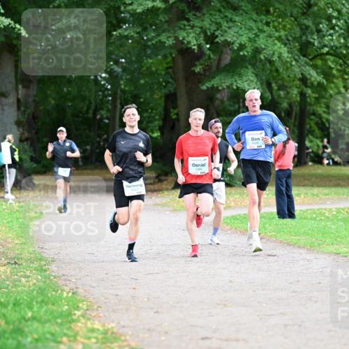 30.08.2026 - Blankeneser Heldenlauf Dr. Thomas Lammeyer http://msf.ph/oto/10039402 30.08.2026 11:13:08 Laufen 4243, 4304, 4026 meine-sportfotos.de