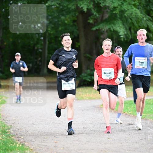 30.08.2026 - Blankeneser Heldenlauf Dr. Thomas Lammeyer http://msf.ph/oto/10039410 30.08.2026 11:13:08 Laufen 4243, 4304, 4026 meine-sportfotos.de