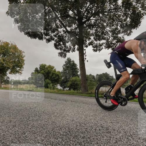 30.08.2026 - Elbe Triathlon Hamburg Michael Burmester http://msf.ph/oto/10039487 30.08.2026 08:37:57 Radfahren 205 meine-sportfotos.de