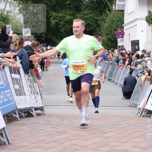 30.08.2026 - Blankeneser Heldenlauf Lena Gebhardt http://msf.ph/oto/10039488 30.08.2026 11:43:19 Ziel 2170, 2716, 2933 meine-sportfotos.de