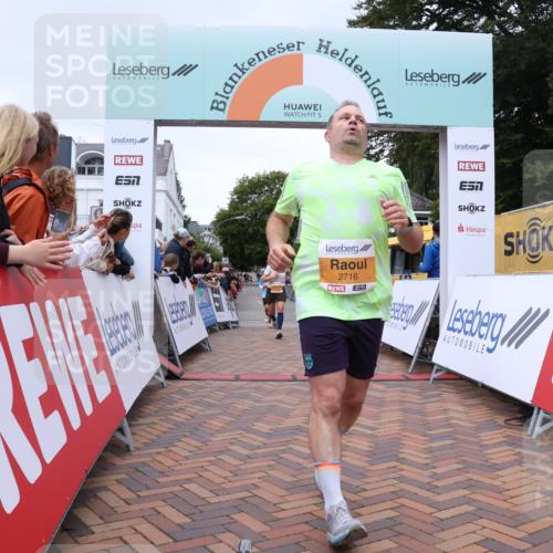 30.08.2026 - Blankeneser Heldenlauf Lena Gebhardt http://msf.ph/oto/10039550 30.08.2026 11:43:23 Ziel 2577, 2716, 2884, 2933 meine-sportfotos.de