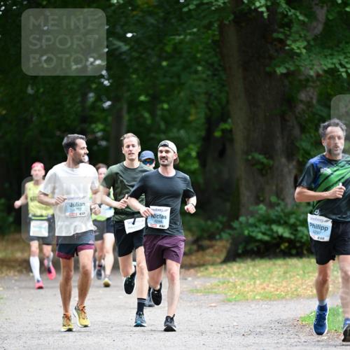 30.08.2026 - Blankeneser Heldenlauf Dr. Thomas Lammeyer http://msf.ph/oto/10039553 30.08.2026 11:13:29 Laufen 4253, 4244, 4297 meine-sportfotos.de