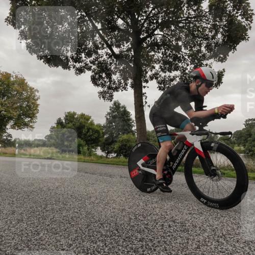 30.08.2026 - Elbe Triathlon Hamburg Michael Burmester http://msf.ph/oto/10039554 30.08.2026 08:39:56 Radfahren 207, 213 meine-sportfotos.de