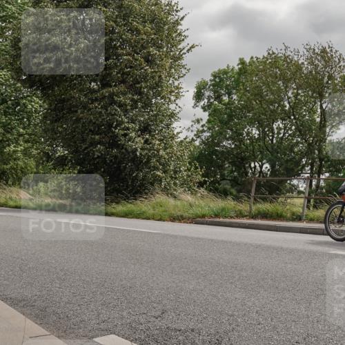 30.08.2026 - Elbe Triathlon Hamburg Michael Burmester http://msf.ph/oto/10039557 30.08.2026 13:47:40 Radfahren  meine-sportfotos.de
