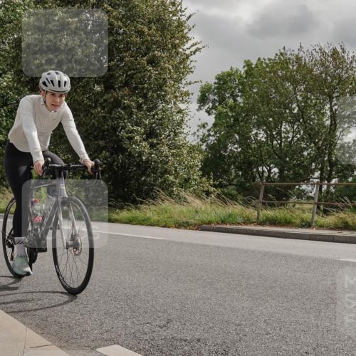 30.08.2026 - Elbe Triathlon Hamburg Michael Burmester http://msf.ph/oto/10039568 30.08.2026 13:47:58 Radfahren  meine-sportfotos.de