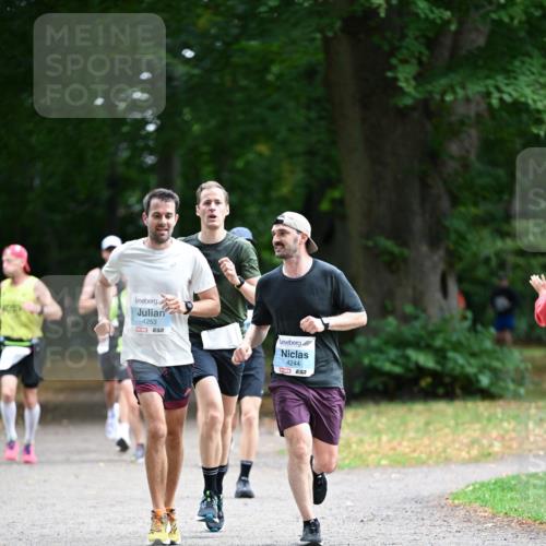 30.08.2026 - Blankeneser Heldenlauf Dr. Thomas Lammeyer http://msf.ph/oto/10039569 30.08.2026 11:13:30 Laufen 4253, 4244 meine-sportfotos.de