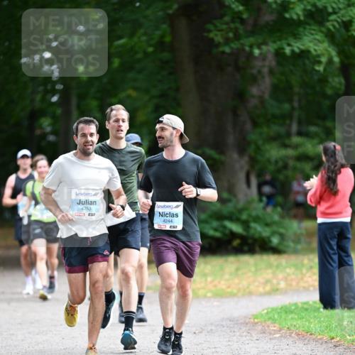 30.08.2026 - Blankeneser Heldenlauf Dr. Thomas Lammeyer http://msf.ph/oto/10039571 30.08.2026 11:13:30 Laufen 4253, 4244 meine-sportfotos.de