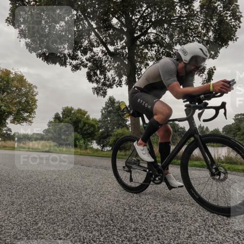 30.08.2026 - Elbe Triathlon Hamburg Michael Burmester http://msf.ph/oto/10039572 30.08.2026 08:40:13 Radfahren 189 meine-sportfotos.de