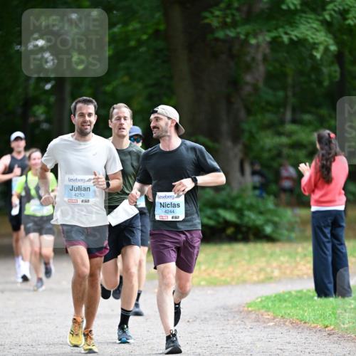 30.08.2026 - Blankeneser Heldenlauf Dr. Thomas Lammeyer http://msf.ph/oto/10039573 30.08.2026 11:13:31 Laufen 4253, 4244 meine-sportfotos.de
