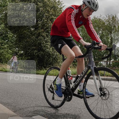 30.08.2026 - Elbe Triathlon Hamburg Michael Burmester http://msf.ph/oto/10039587 30.08.2026 13:48:04 Radfahren  meine-sportfotos.de