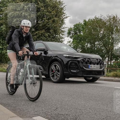 30.08.2026 - Elbe Triathlon Hamburg Michael Burmester http://msf.ph/oto/10039657 30.08.2026 13:51:35 Radfahren  meine-sportfotos.de