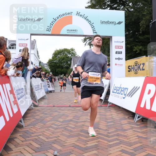 30.08.2026 - Blankeneser Heldenlauf Lena Gebhardt http://msf.ph/oto/10039673 30.08.2026 11:43:46 Ziel 2140, 2358, 2922 meine-sportfotos.de