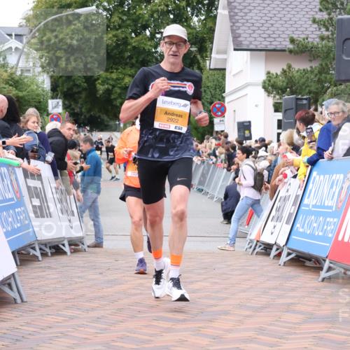 30.08.2026 - Blankeneser Heldenlauf Lena Gebhardt http://msf.ph/oto/10039705 30.08.2026 11:43:49 Ziel 2046, 2140, 2358, 2922 meine-sportfotos.de