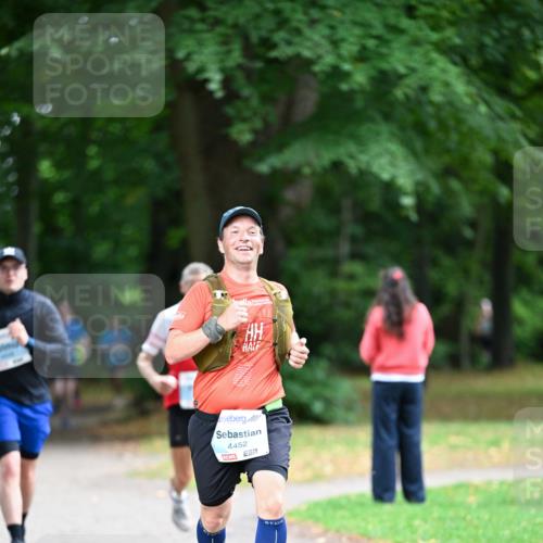 30.08.2026 - Blankeneser Heldenlauf Dr. Thomas Lammeyer http://msf.ph/oto/10039720 30.08.2026 11:13:50 Laufen 4452, 7 meine-sportfotos.de