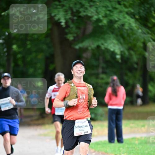 30.08.2026 - Blankeneser Heldenlauf Dr. Thomas Lammeyer http://msf.ph/oto/10039723 30.08.2026 11:13:50 Laufen 4452 meine-sportfotos.de