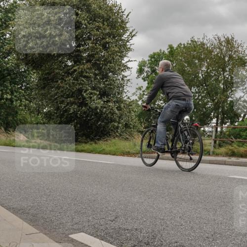 30.08.2026 - Elbe Triathlon Hamburg Michael Burmester http://msf.ph/oto/10039726 30.08.2026 13:56:36 Radfahren  meine-sportfotos.de