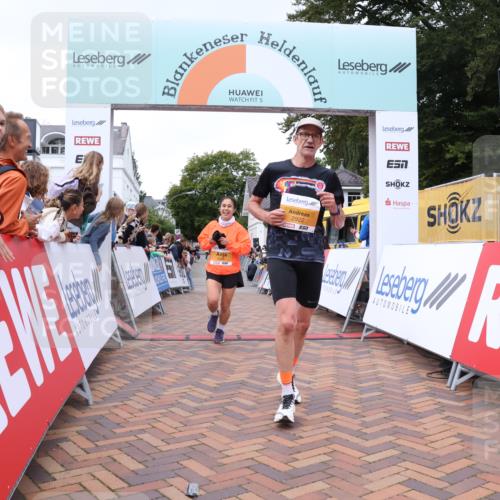 30.08.2026 - Blankeneser Heldenlauf Lena Gebhardt http://msf.ph/oto/10039730 30.08.2026 11:43:51 Ziel 2046, 2140, 2358, 2922 meine-sportfotos.de
