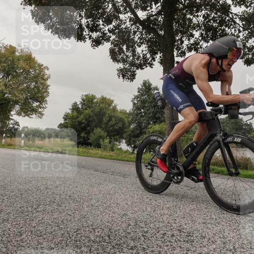30.08.2026 - Elbe Triathlon Hamburg Michael Burmester http://msf.ph/oto/10039824 30.08.2026 08:50:10 Radfahren 205, 220 meine-sportfotos.de
