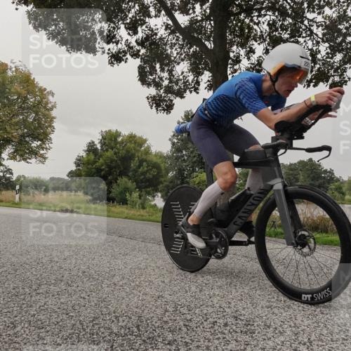 30.08.2026 - Elbe Triathlon Hamburg Michael Burmester http://msf.ph/oto/10039846 30.08.2026 08:50:41 Radfahren 225 meine-sportfotos.de