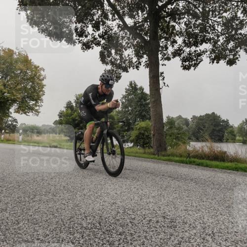 30.08.2026 - Elbe Triathlon Hamburg Michael Burmester http://msf.ph/oto/10039862 30.08.2026 08:51:27 Radfahren 190, 203 meine-sportfotos.de