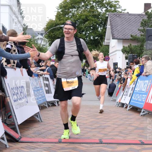 30.08.2026 - Blankeneser Heldenlauf Lena Gebhardt http://msf.ph/oto/10039911 30.08.2026 11:44:26 Ziel 2681, 2719 meine-sportfotos.de