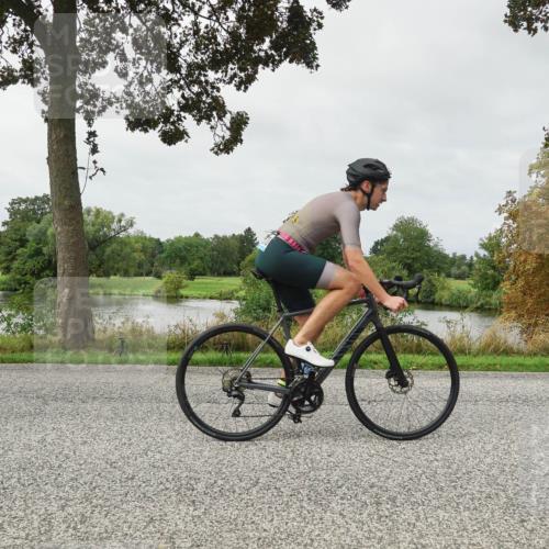 30.08.2026 - Elbe Triathlon Hamburg Michael Burmester http://msf.ph/oto/10039965 30.08.2026 10:48:18 Radfahren 891, 958, 995, 1059, 1070, 1083, 1174 meine-sportfotos.de