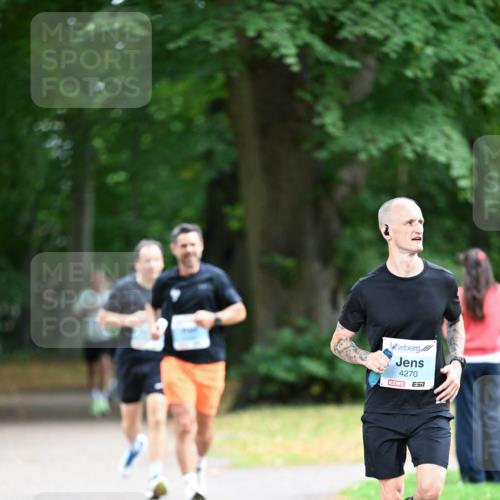 30.08.2026 - Blankeneser Heldenlauf Dr. Thomas Lammeyer http://msf.ph/oto/10039967 30.08.2026 11:14:36 Laufen 4270, 57 meine-sportfotos.de