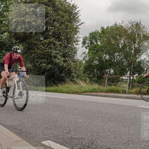 30.08.2026 - Elbe Triathlon Hamburg Michael Burmester http://msf.ph/oto/10039977 30.08.2026 14:10:53 Radfahren 172, 179 meine-sportfotos.de
