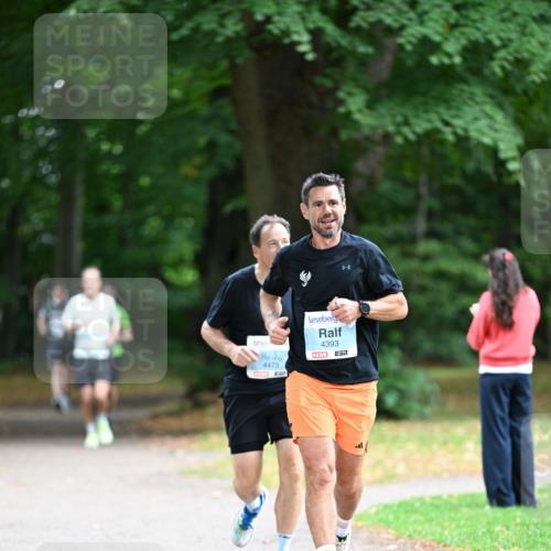 30.08.2026 - Blankeneser Heldenlauf Dr. Thomas Lammeyer http://msf.ph/oto/10039997 30.08.2026 11:14:38 Laufen 4393, 4479, 7 meine-sportfotos.de