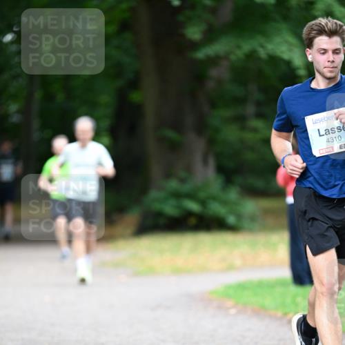 30.08.2026 - Blankeneser Heldenlauf Dr. Thomas Lammeyer http://msf.ph/oto/10040042 30.08.2026 11:14:43 Laufen 4310 meine-sportfotos.de