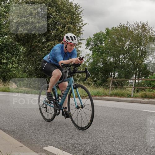30.08.2026 - Elbe Triathlon Hamburg Michael Burmester http://msf.ph/oto/10040078 30.08.2026 14:11:32 Radfahren 151, 161 meine-sportfotos.de
