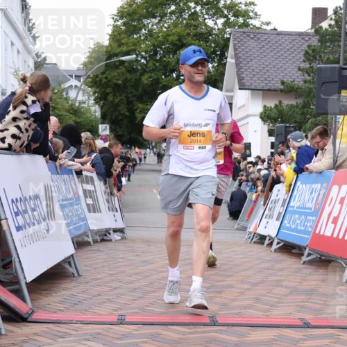 30.08.2026 - Blankeneser Heldenlauf Lena Gebhardt http://msf.ph/oto/10040114 30.08.2026 11:44:56 Ziel 2014, 2015, 2650 meine-sportfotos.de