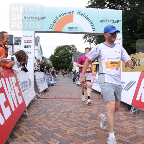30.08.2026 - Blankeneser Heldenlauf Lena Gebhardt http://msf.ph/oto/10040143 30.08.2026 11:44:58 Ziel 2014, 2650 meine-sportfotos.de
