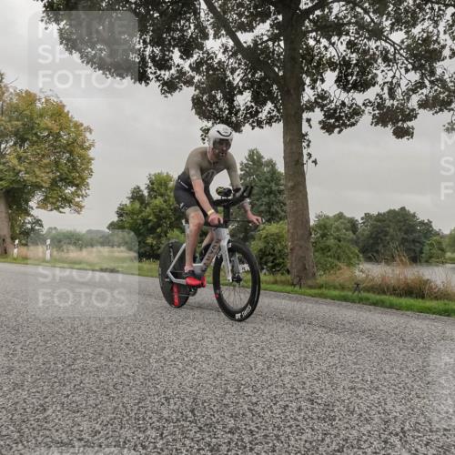 30.08.2026 - Elbe Triathlon Hamburg Michael Burmester http://msf.ph/oto/10040165 30.08.2026 08:56:13 Radfahren 219, 313, 326 meine-sportfotos.de