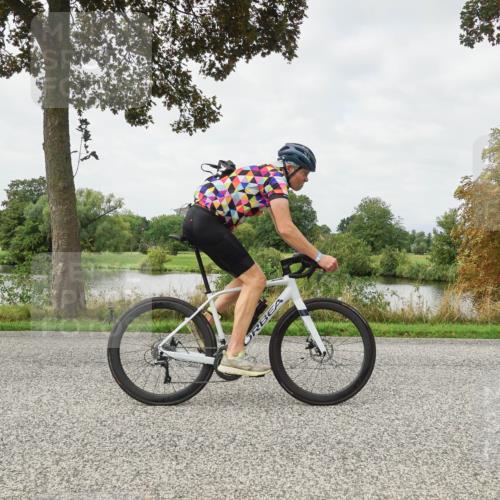 30.08.2026 - Elbe Triathlon Hamburg Michael Burmester http://msf.ph/oto/10040170 30.08.2026 10:50:35 Radfahren 999, 1069, 1255, 1266, 1269, 1319 meine-sportfotos.de