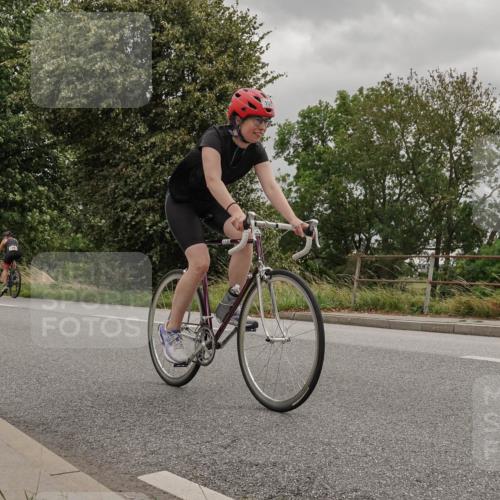 30.08.2026 - Elbe Triathlon Hamburg Michael Burmester http://msf.ph/oto/10040205 30.08.2026 14:12:25 Radfahren 128, 134, 153, 159 meine-sportfotos.de