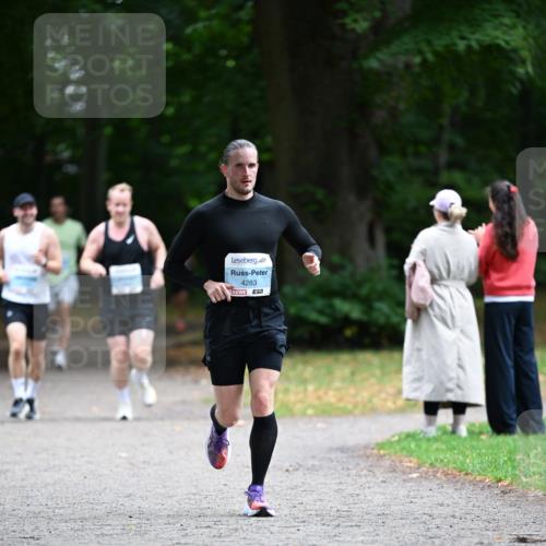 30.08.2026 - Blankeneser Heldenlauf Dr. Thomas Lammeyer http://msf.ph/oto/10040243 30.08.2026 11:15:04 Laufen 21, 4283 meine-sportfotos.de