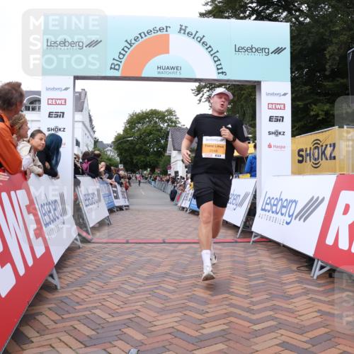 30.08.2026 - Blankeneser Heldenlauf Lena Gebhardt http://msf.ph/oto/10040266 30.08.2026 11:45:09 Ziel 2296, 2548 meine-sportfotos.de