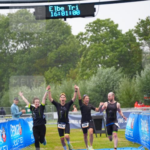 30.08.2026 - Elbe Triathlon Hamburg LAZAROV Photography http://msf.ph/oto/10040267 30.08.2026 16:01:01 Ziel  meine-sportfotos.de