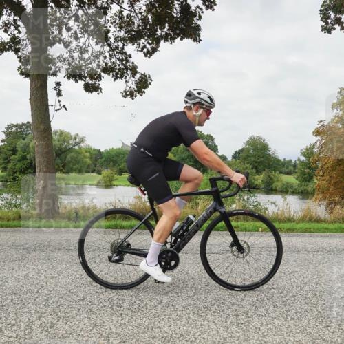 30.08.2026 - Elbe Triathlon Hamburg Michael Burmester http://msf.ph/oto/10040279 30.08.2026 10:51:44 Radfahren 1094, 1103, 1108, 1171, 1271, 1354 meine-sportfotos.de