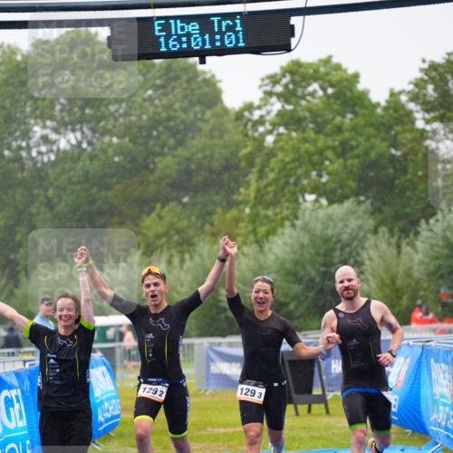 30.08.2026 - Elbe Triathlon Hamburg LAZAROV Photography http://msf.ph/oto/10040303 30.08.2026 16:01:02 Ziel  meine-sportfotos.de