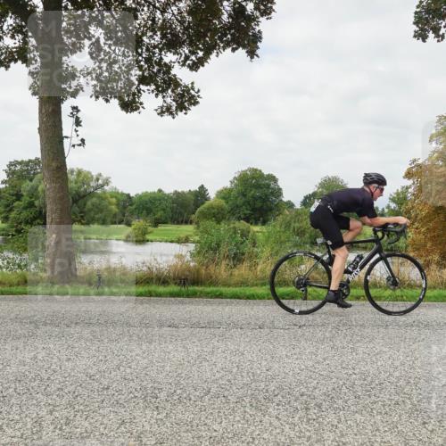 30.08.2026 - Elbe Triathlon Hamburg Michael Burmester http://msf.ph/oto/10040310 30.08.2026 10:51:54 Radfahren 901, 912, 1022, 1033, 1101, 1104, 1171, 1216, 1264, 1302 meine-sportfotos.de