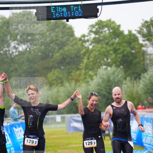 30.08.2026 - Elbe Triathlon Hamburg LAZAROV Photography http://msf.ph/oto/10040332 30.08.2026 16:01:02 Ziel  meine-sportfotos.de