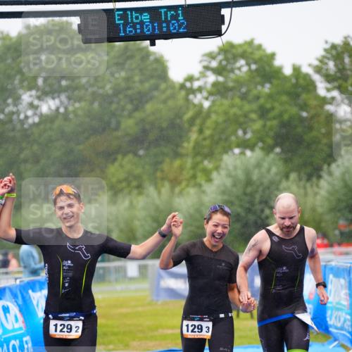 30.08.2026 - Elbe Triathlon Hamburg LAZAROV Photography http://msf.ph/oto/10040337 30.08.2026 16:01:03 Ziel  meine-sportfotos.de