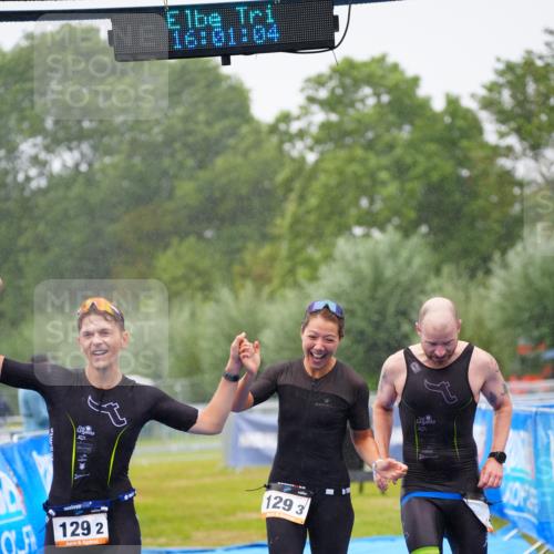 30.08.2026 - Elbe Triathlon Hamburg LAZAROV Photography http://msf.ph/oto/10040344 30.08.2026 16:01:03 Ziel  meine-sportfotos.de
