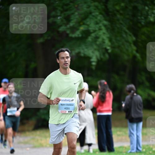 30.08.2026 - Blankeneser Heldenlauf Dr. Thomas Lammeyer http://msf.ph/oto/10040375 30.08.2026 11:15:13 Laufen 4055, 57 meine-sportfotos.de