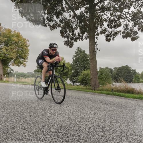 30.08.2026 - Elbe Triathlon Hamburg Michael Burmester http://msf.ph/oto/10040381 30.08.2026 08:57:56 Radfahren 230, 240, 295, 347, 366 meine-sportfotos.de