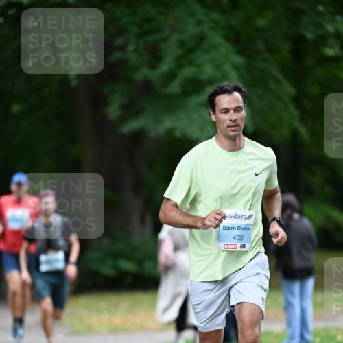 30.08.2026 - Blankeneser Heldenlauf Dr. Thomas Lammeyer http://msf.ph/oto/10040393 30.08.2026 11:15:14 Laufen 4055 meine-sportfotos.de