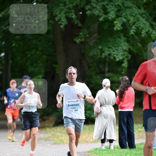 30.08.2026 - Blankeneser Heldenlauf Dr. Thomas Lammeyer http://msf.ph/oto/10040421 30.08.2026 11:15:18 Laufen 4225, 4094, 7 meine-sportfotos.de