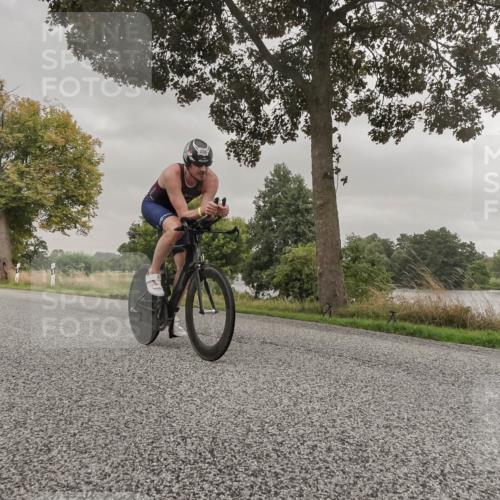 30.08.2026 - Elbe Triathlon Hamburg Michael Burmester http://msf.ph/oto/10040422 30.08.2026 08:58:09 Radfahren 206, 275 meine-sportfotos.de